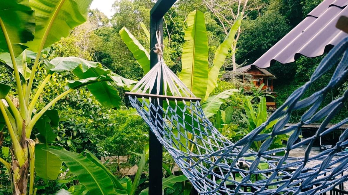 Nua Tone Resort Bang Tao & Cafe Exterior foto